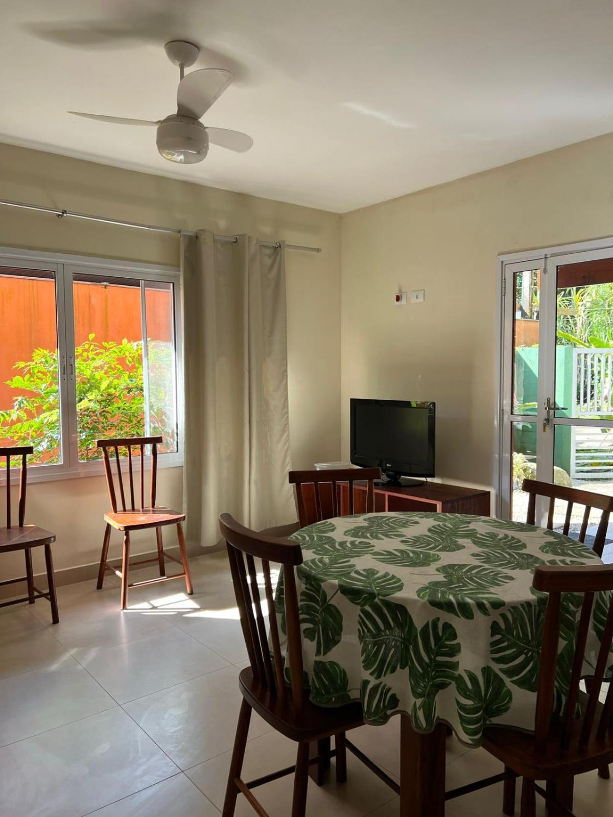 Itamambuca Casas,suites Holiday home
